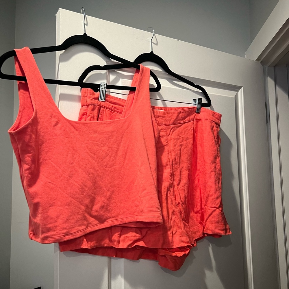 Abercrombie matching set